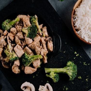 Chinese Chicken with Broccoli & Mushroom